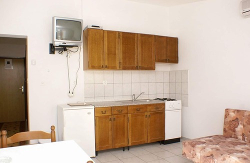 Stara Novalja Apartment | One bedroom apartment near beach Stara Novalja, Pag (A-4055-b)
