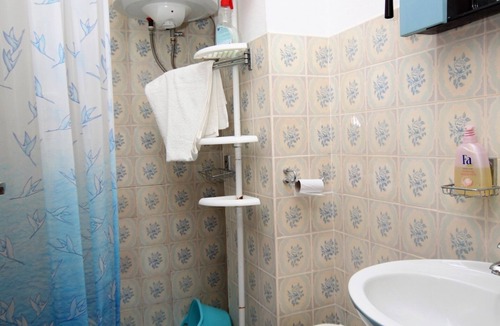 Maslinica Apartment | One bedroom apartment with terrace and sea view Maslinica, Šolta (A-776-b)