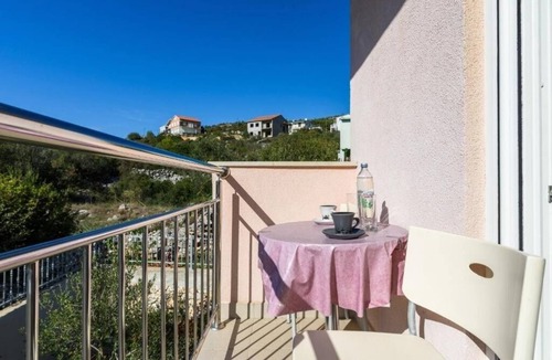 Marina Apartment | One bedroom apartment with balcony Marina, Trogir (A-25135-d)