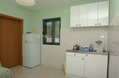 Marusici Apartment | One bedroom apartment with terrace and sea view Marušići, Omiš (A-2741-c)