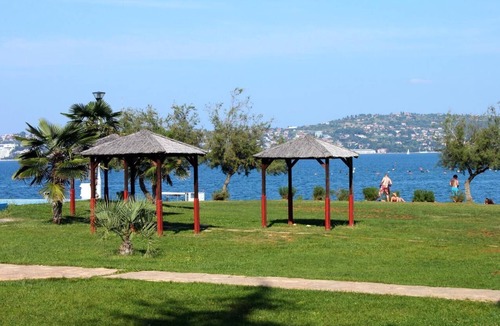 Kastel Apartment | One bedroom apartment with a swimming pool Kaštel, Central Istria - Središnja Istra (A-21309-b)
