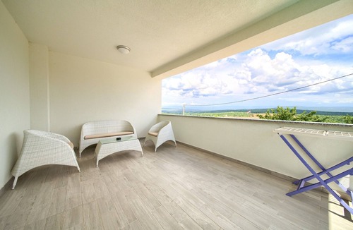 Salatic Apartment | One bedroom apartment with terrace and sea view Vrh, Krk (A-17951-d)