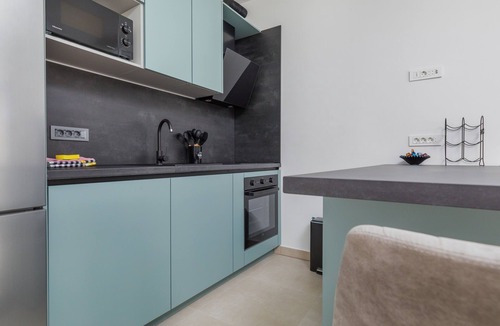 Stanici Apartment | One bedroom apartment with terrace and sea view Balića Rat, Omiš (A-1065-b)