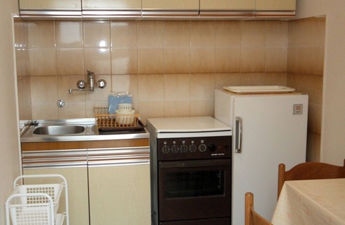 Tice Apartment | One bedroom apartment with terrace and sea view Nemira, Omiš (A-4834-b)