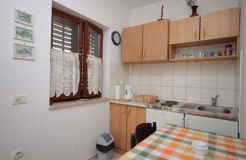 Pomer Apartment | One bedroom apartment with terrace Pomer, Medulin (A-7294-b)