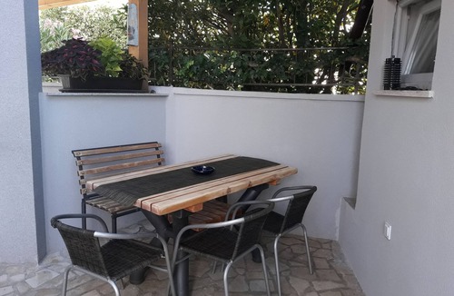 Pomer Apartment | One bedroom apartment with terrace Pomer, Medulin (A-7374-b)