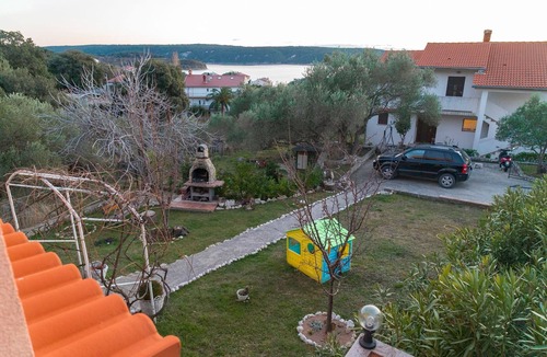 Supetarska Draga Apartment | One bedroom apartment with terrace and sea view Supetarska Draga - Gonar, Rab (A-16738-b)