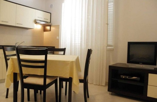 Barbat na Rabu Apartment | One bedroom apartment with terrace and sea view Barbat, Rab (A-22053-b)
