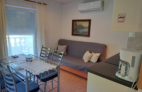 Mundanije Apartment | One bedroom apartment with terrace Mundanije, Rab (A-5076-a)
