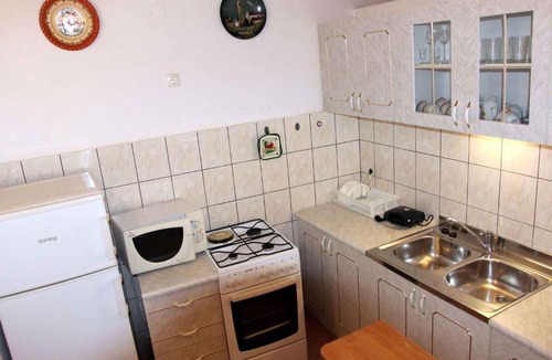 Povile House | One-Bedroom Holiday Home in Povile I
