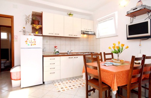 Seline Apartment | One bedroom apartment with terrace Seline, Paklenica (A-6603-c)