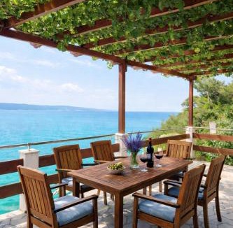 Marusici Apartment | Panorama sea view for 6, free parking at the house