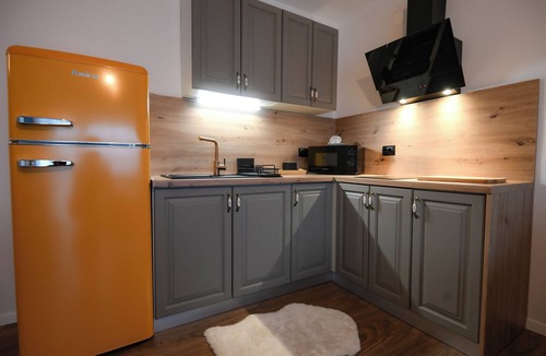 Gornji Mihaljevec Apartment | Peaceful countryside apartments in Međimurje with pool, breakfast, family fun.