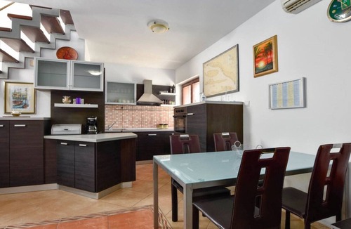 Dol House | Peaceful Island Haven with Pool, BBQ & Games Area - Four Bedroom Holiday Home