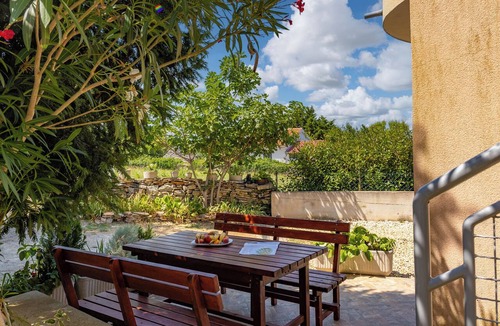 Kavran Apartment | Peaceful Retreat With Terrace 1, Kavran, Croatia