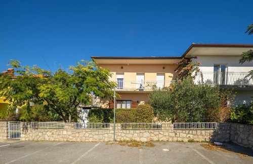 Novi Vinodolski Apartment | Pet friendly apartment in Novi Vinodolski
