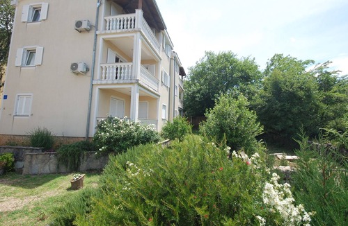 Bogovici Apartment | Pet friendly apartment with sea view