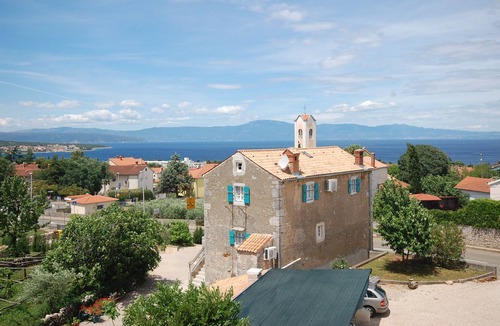 Bogovici Apartment | Pet friendly apt. with panoramic view