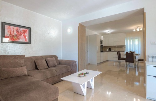 Sveta Nedelja House | Pet friendly home in Labin
