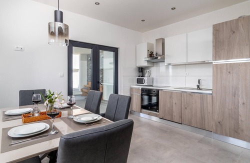 Stanici House | Pet friendly home in Stanici