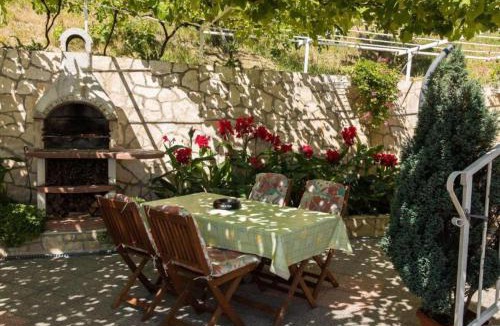 Bribir Apartment | Pet Friendly Stay