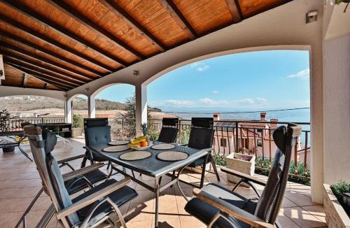Veprinac Apartment | Petra Hills