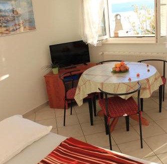Omis Apartment | Pile Apartments 5
