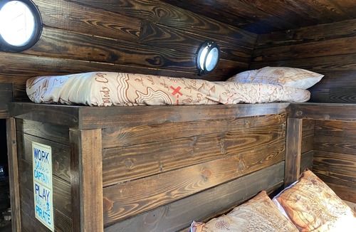 Dandridge Boat Rental | Pirate Houseboat on Douglas Lake!