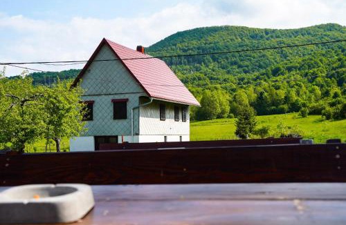 Mrkopalj Hostel | Planinarski dom 'Bijele stijene' Mountain lodge