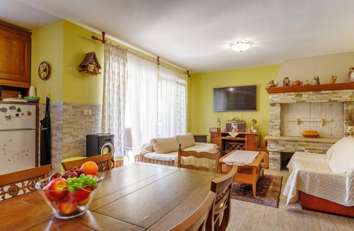 Kostrena Apartment | Pool and Garden Apartment Hortenzija 5, Kostrena, Croatia