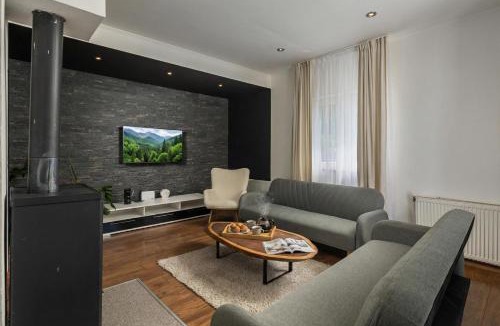 Nedescina Apartment | Pool House Kristina - Happy Rentals