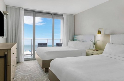 Marco Island Resort | Poolside - 3 bedroom - Marriott Crystal Shores Marco Island - Full Resort Access