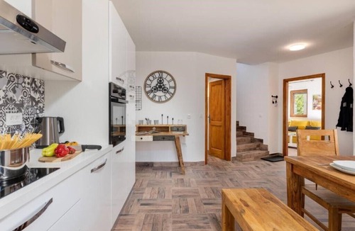 Milovcici Villa | Private Villa with heated swiming pool