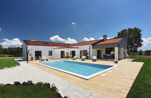 Rebici Villa | Radola Residence