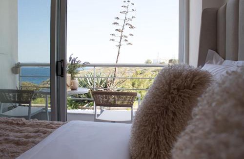Rafina-Pikermi Apartment | Rafina's PARADISE VIEW!Walking access to the Port! Amazing Seaview!Steps from the Beach, 2 min walk!WIFI 300Mbps! The Lux Seaside Retreat!