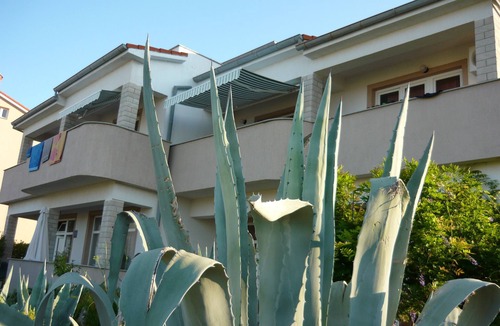 Barbat na Rabu Apartment | Red Jadro * apartment, 250 from the sea, with 32m2 terrace
