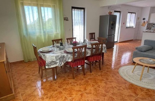 Loborika Apartment | Relaxing Getaway near Adriatic Sea