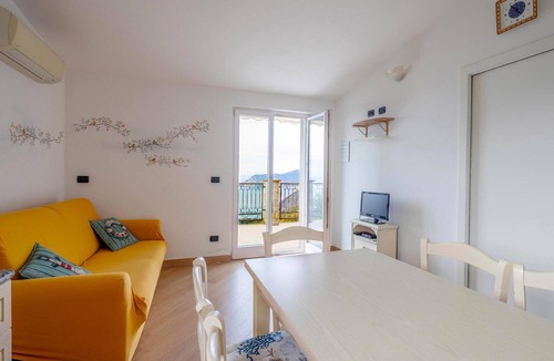 Riomaggiore Apartment | REMIGIU Typical residence with a wonderful sea view in the 5 Terre national park