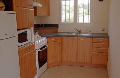 Saint-Cyr-sur-Mer House | Rent detached house near the sea and 15 minutes walk from the cove