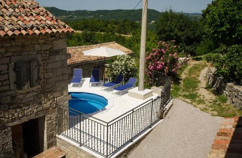 Buzet House | Residence Hidden Heaven