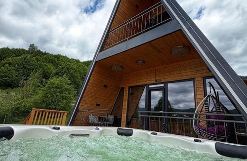 Gresu Apartment | Romulus A-Frame