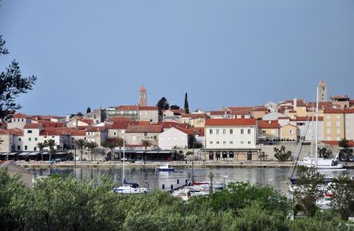 Banjol House | Rose rooms on the island of Rab