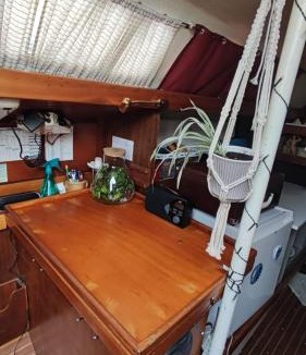 La Sauvagere Boat Rental | Sailboat land and sea, vegetated
