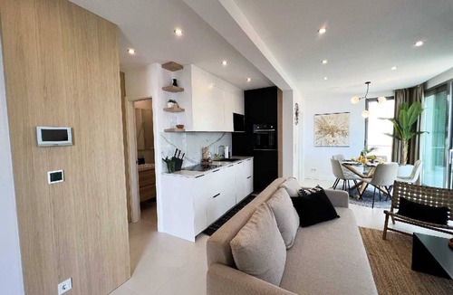 Omis Apartment | Sea View Apartment Omiš | 2BR & Balcony