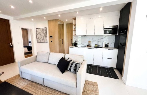 Omis Apartment | Sea View Apartment Omiš | 2BR & Balcony