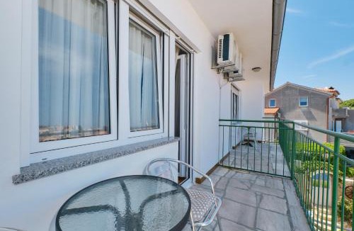 Cove Murtar House | Sea View Apartment Sandra in Mali Lošinj