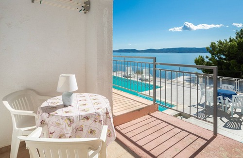 Marusici Apartment | Seaside Apartments Ivana