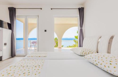 Marusici Apartment | Seaside Apartments Ivana