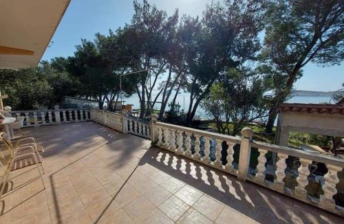 Martinscica Apartment | Seaside DUNKA Apartment