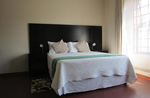 Gaborone Bed & Breakfast | Shathipha Cottage